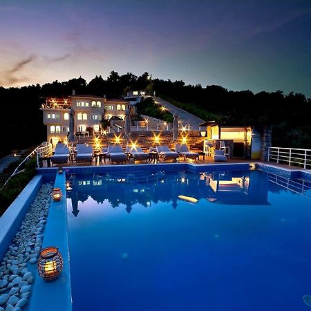 Goldenhill Studios&Apartments Skiathos-stad Buitenkant foto